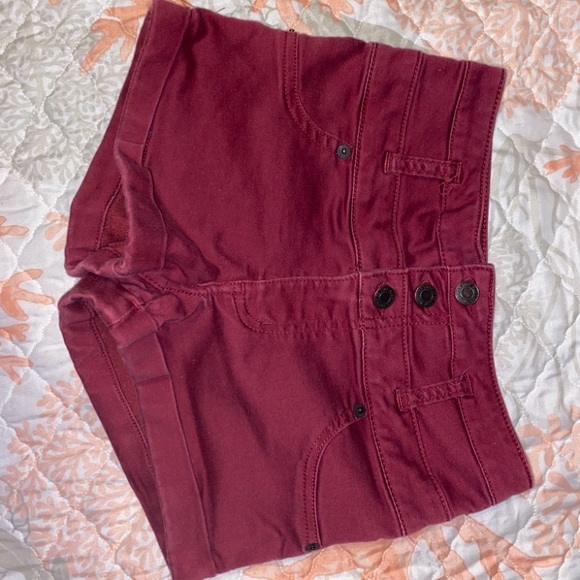 High waisted shorts - Picture 2 of 2